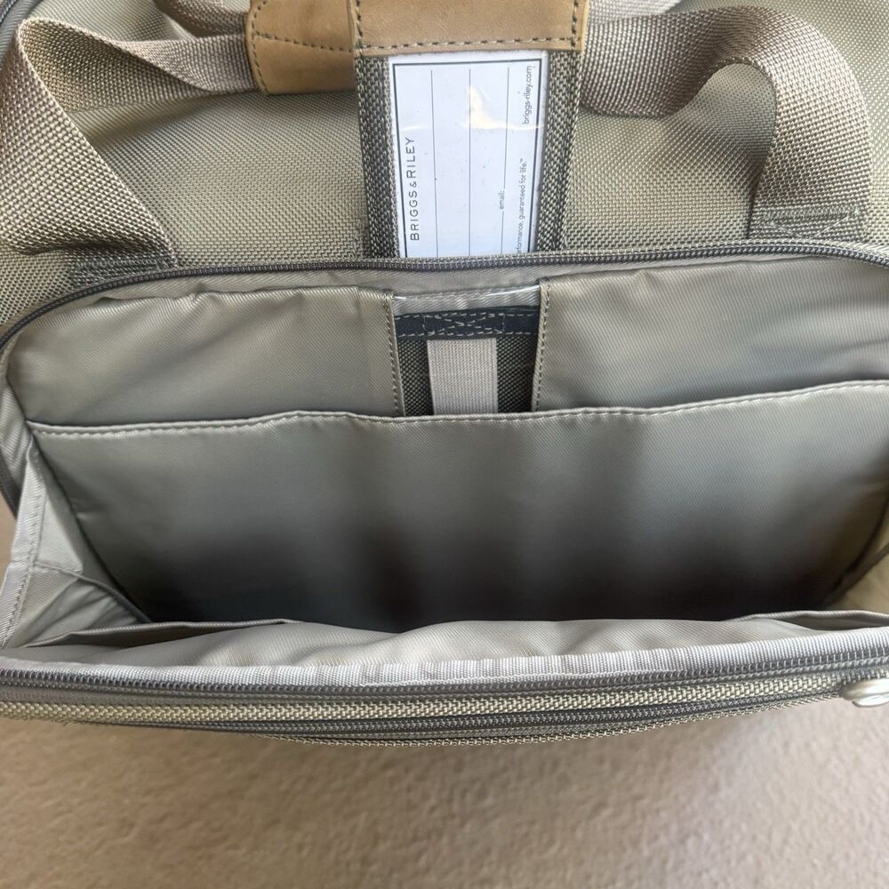 Briggs & Riley BASELINE 2-Wheel Cabin Bag Olive Green Luxury Comfort Luggage - Picture 8 of 16